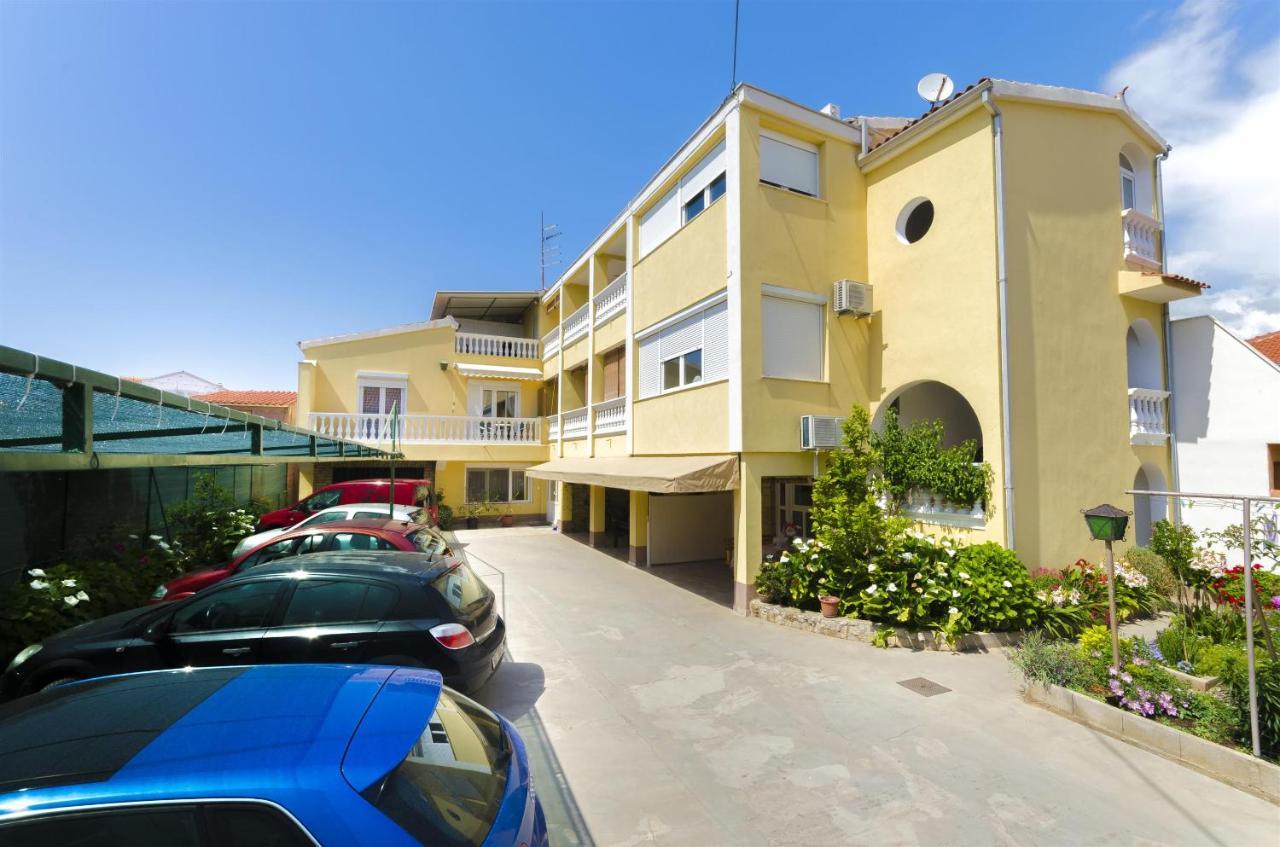 Apartments And Room Lotus Tribunj  Luaran gambar
