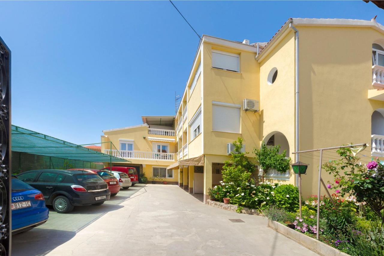 Apartments And Room Lotus Tribunj  Luaran gambar