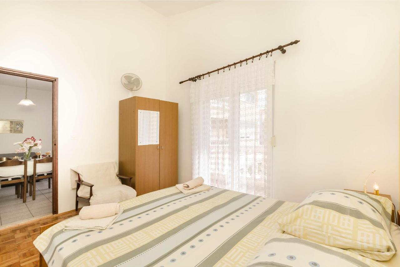 Apartments And Room Lotus Tribunj  Luaran gambar